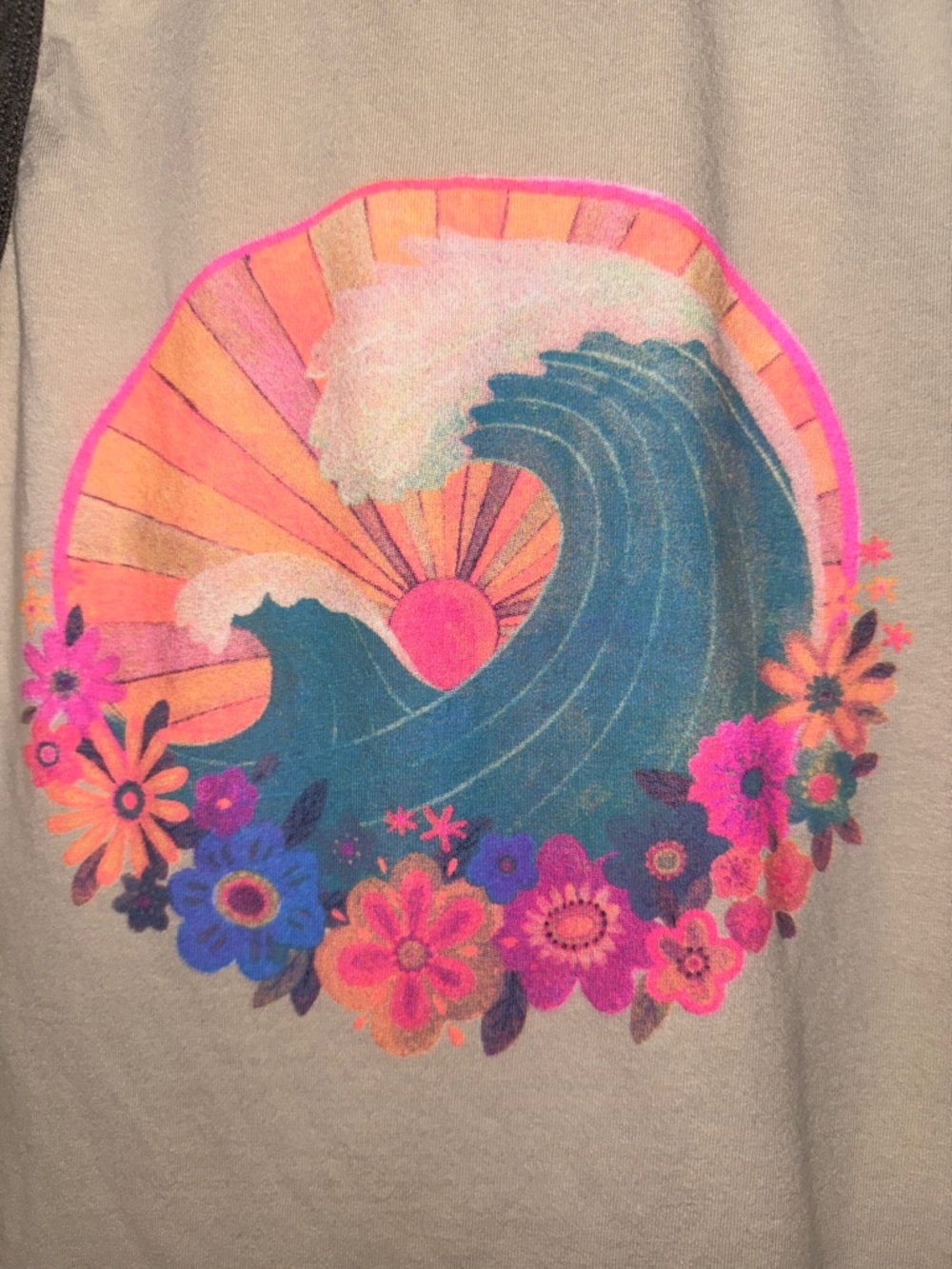 NATURAL LIFE Beige Tank with Teal Wave and Pink-Orange Sunburst - Picture 2 of 4